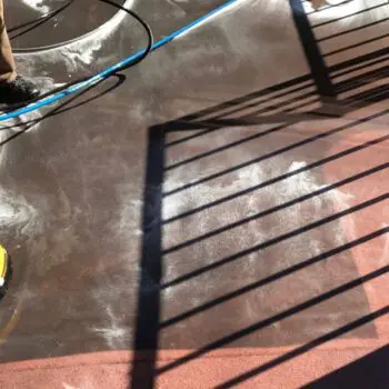 Power washing patio cleaning service